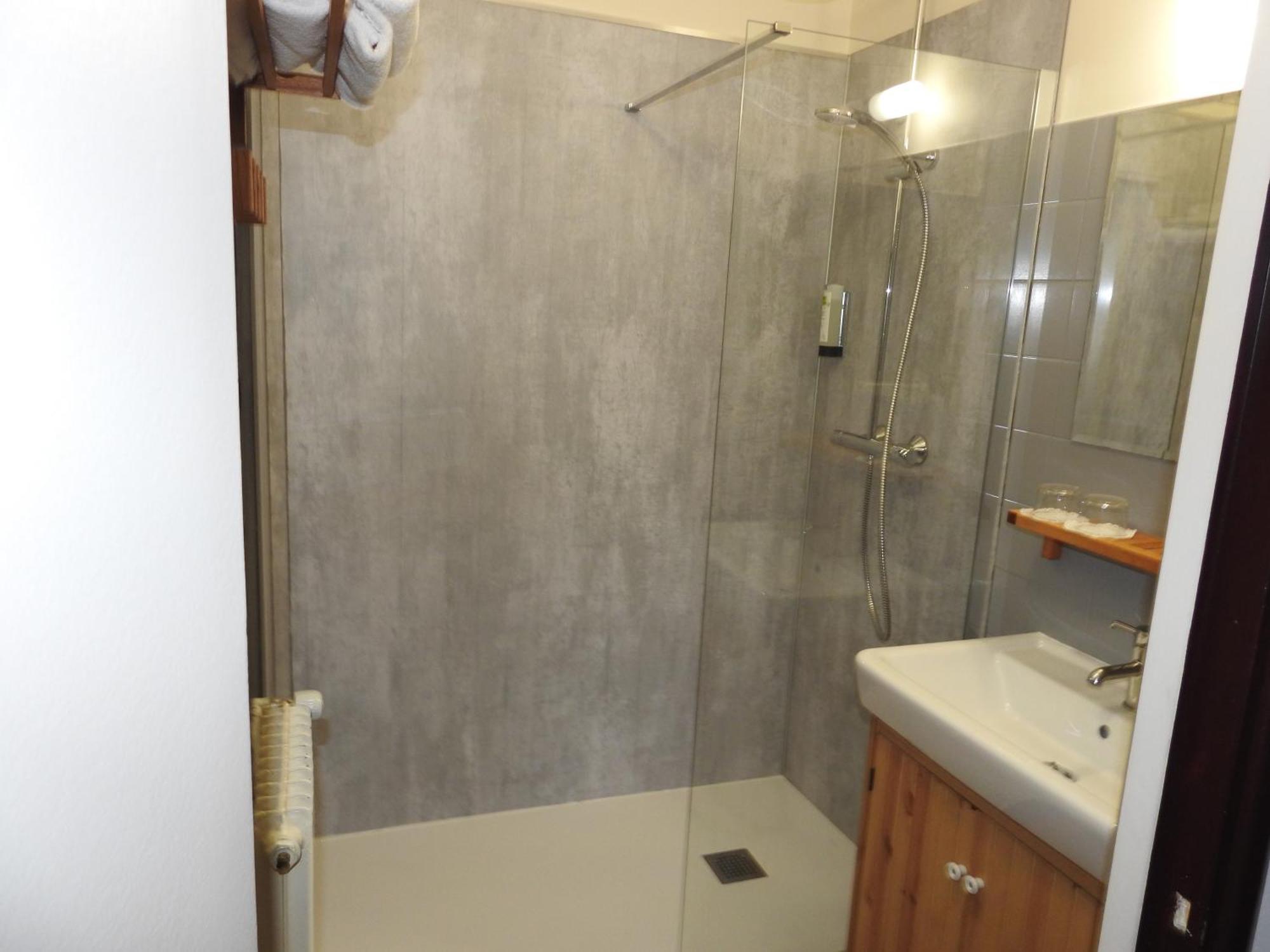Le Barriol Otel Saint-Julien-Chapteuil Dış mekan fotoğraf