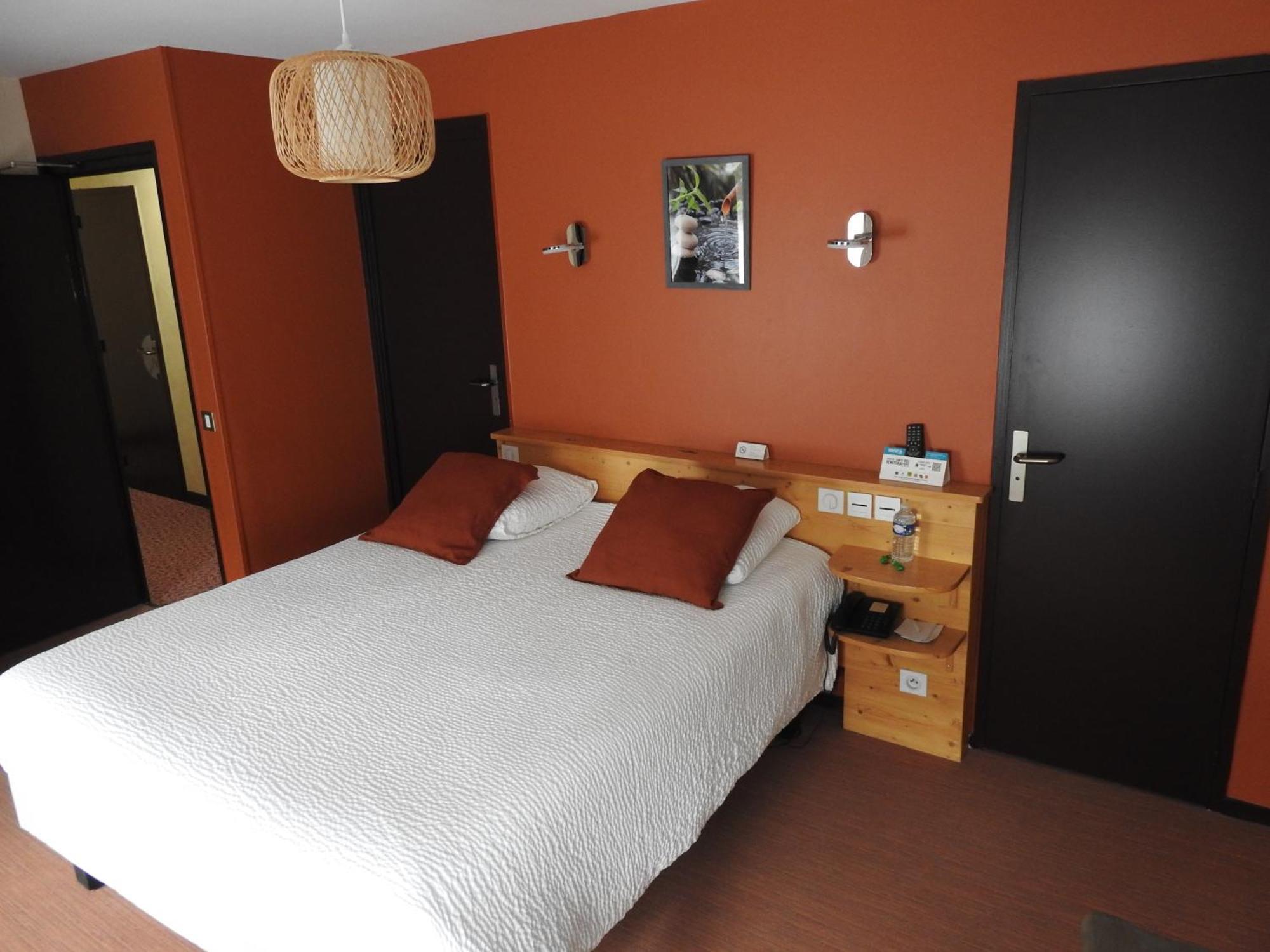 Le Barriol Otel Saint-Julien-Chapteuil Dış mekan fotoğraf