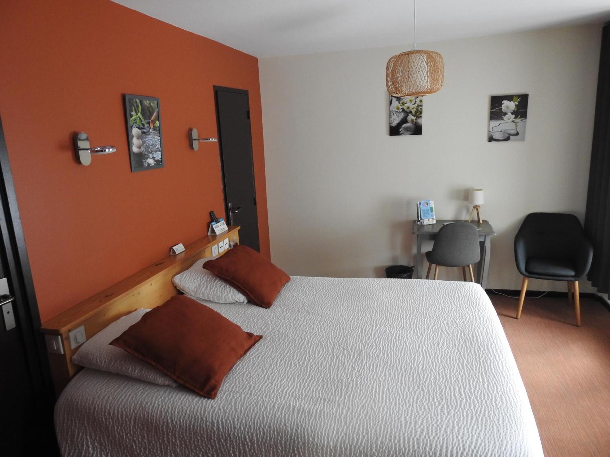 Le Barriol Otel Saint-Julien-Chapteuil Dış mekan fotoğraf